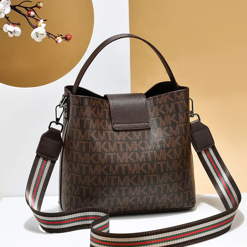 🤩🤩Fashion Simple Large Capacity Tote Bag for Women