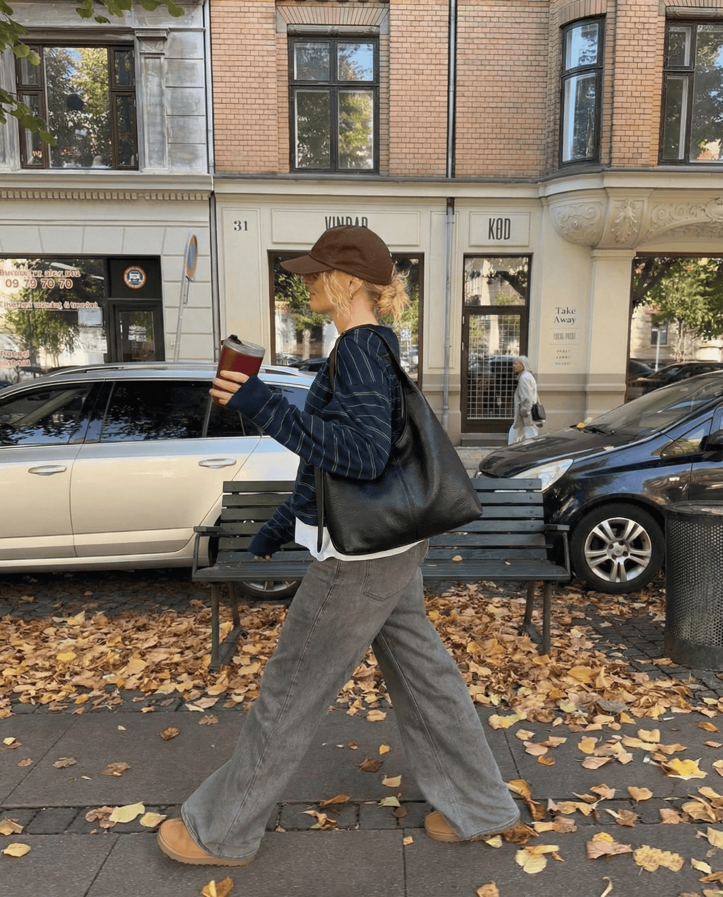 🎈🎈Siena Everyday Hobo Bag – Soft Vegan Leather, Fits 14” Laptop