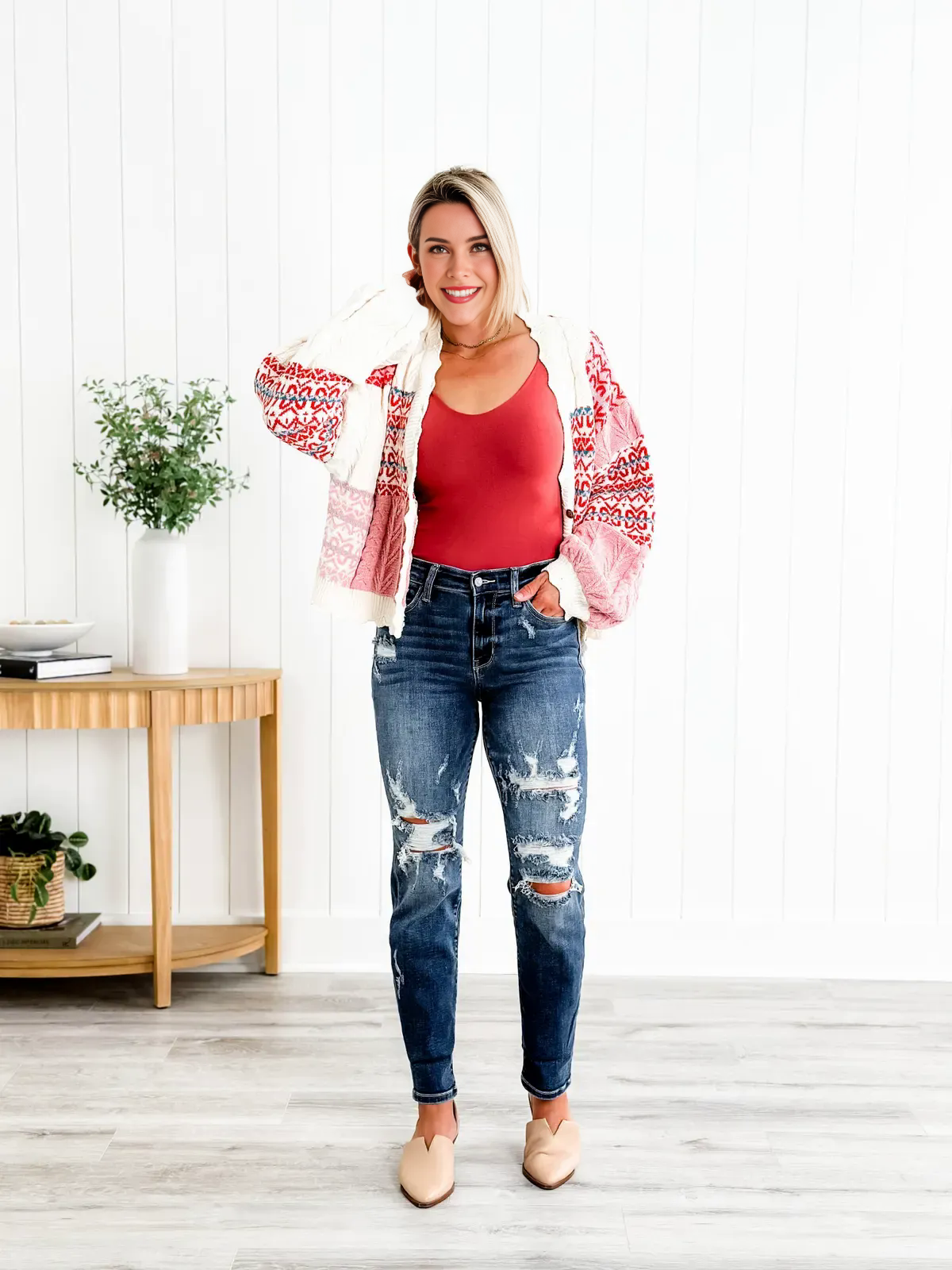 📦📦Tummy Control Distressed Cuffed Boyfriend Jeans (Buy 2 Free Shipping)