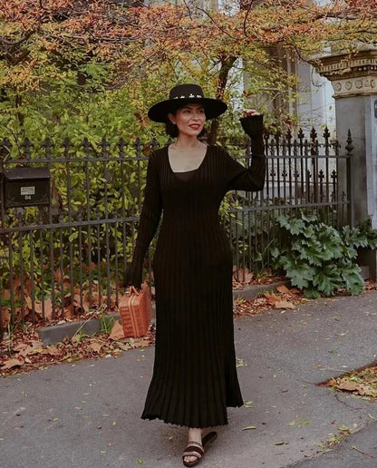 🎉2025 Fall New Long Sleeved Knit Midi Dress