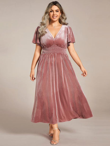 💃 EVER PRETTY Velvet V-Neck Christmas Dress – Elegant, Chic & Perfect for Winter Events! 🎄💖