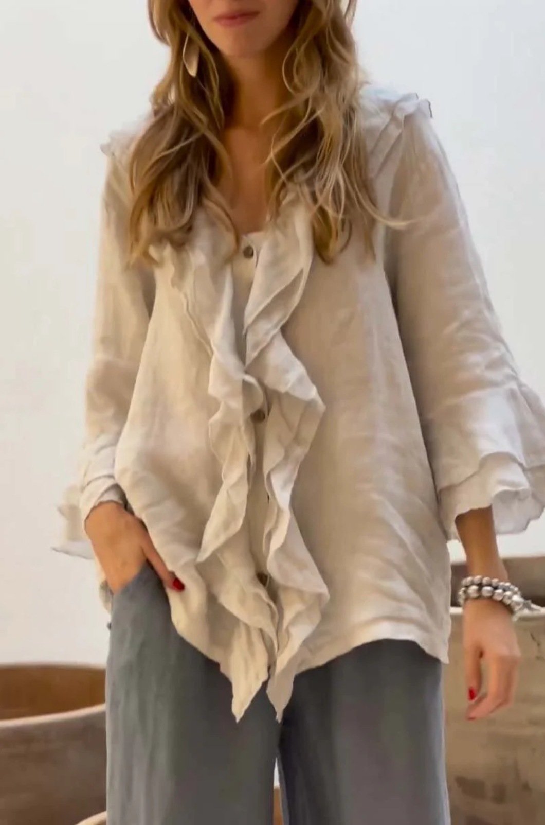 📦📦Hot Sale🔥Women Summer Ruffle Design Casual Linen Cotton Shirt