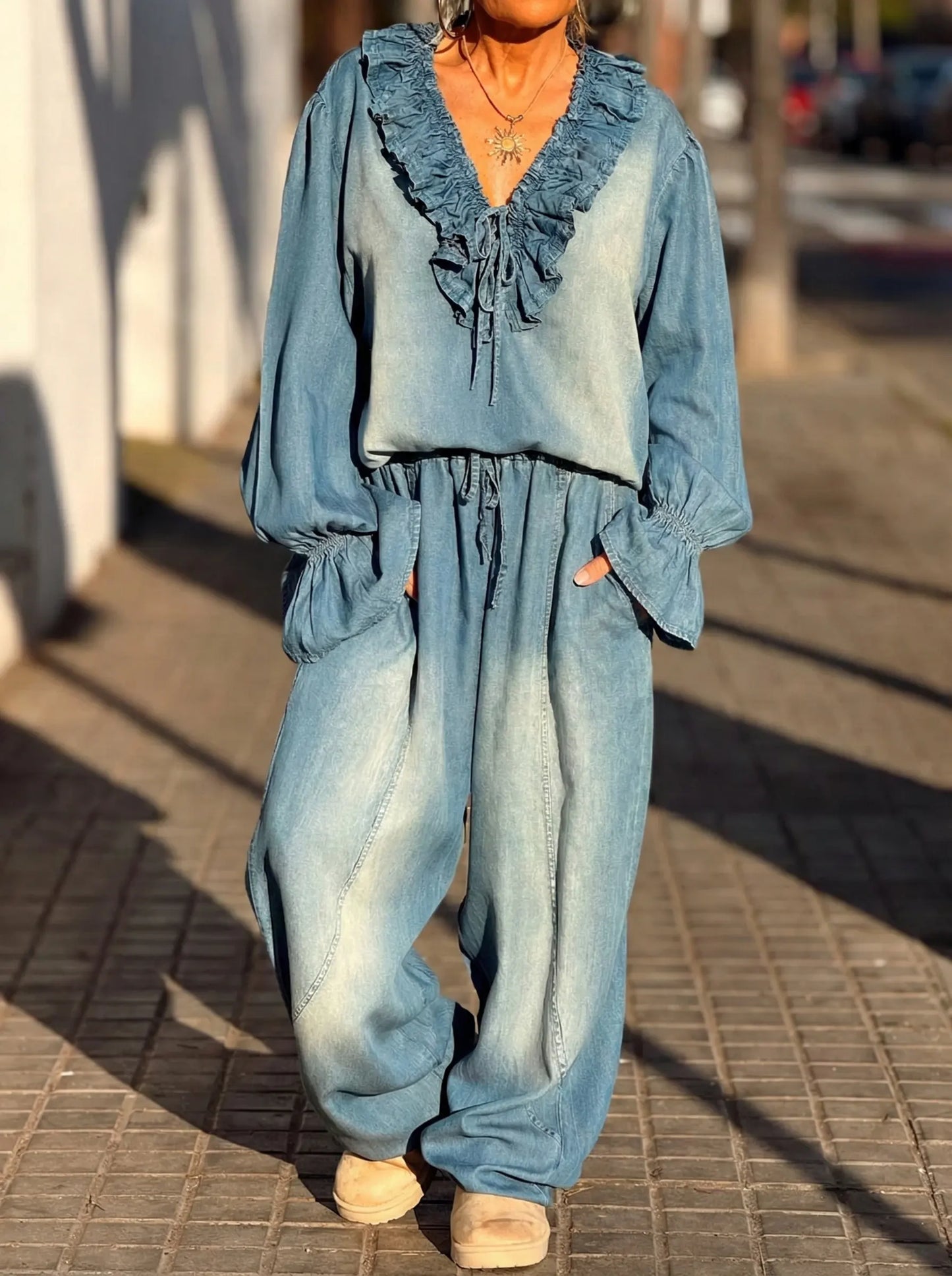 📦📦Buy 2 PCS for free shipping🔥Women's Ruffled Denim Suit